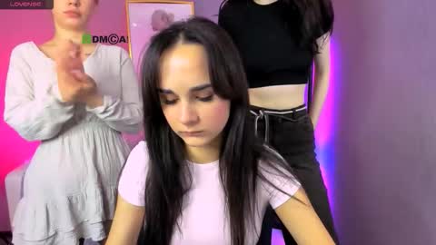 ariana_ross7 online show from 11-19-25, 08:31