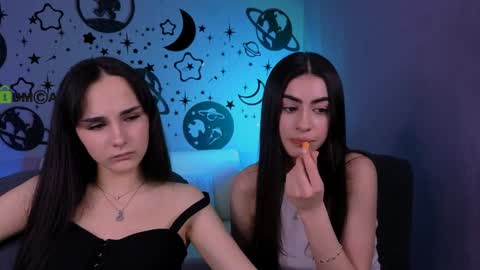 ariana_ross7 online show from 04-29-26, 07:53