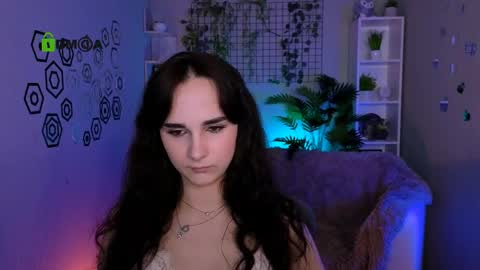 ariana_ross7 online show from 06-09-26, 07:36