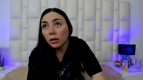  ariana  online show from 03-05-26, 04:58