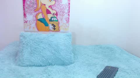 Snapshot of ariana_vidal chatting on 12-18-24, 08:25 Ari online show from 12-18-24, 08:25