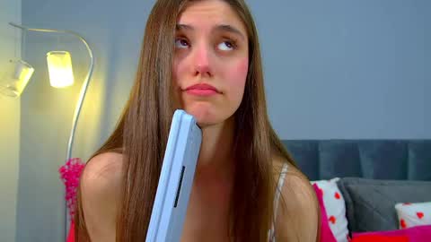 Ariana online show from 04-15-26, 07:58