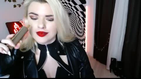 Snapshot of arianasaint chatting on 04-02-26, 07:44 Mistress Ariana online show from 04-02-26, 07:44