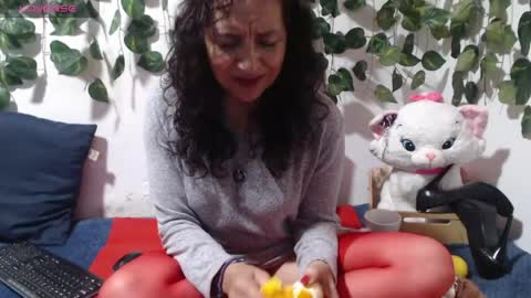 Snapshot of arianasanz1 chatting on 06-09-26, 12:39 arianasanz1 online show from 06-09-26, 12:39
