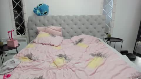 arianightx online show from 03-10-25, 07:10