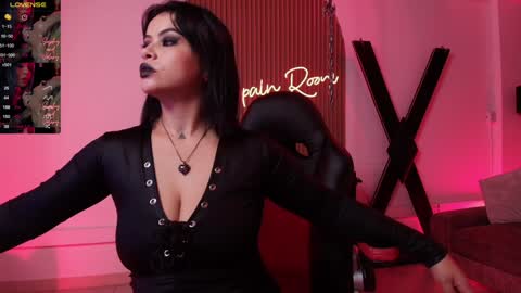 Snapshot of arianna__smith_ chatting on 01-06-25, 07:24 Arianna online show from 01-06-25, 07:24