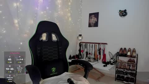 Arianna Connor online show from 09-17-25, 04:41