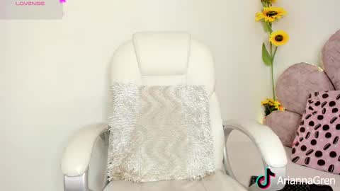 Arianna online show from 02-17-25, 07:31