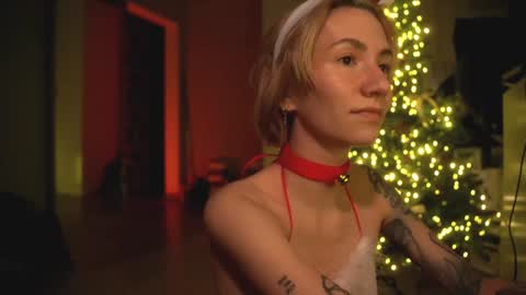 Olivka online show from 12-25-24, 05:48