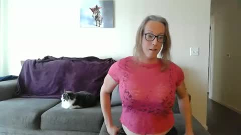 Arianna Sinz online show from 01-26-25, 07:41