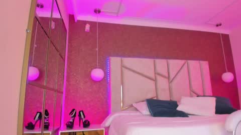 Arianna online show from 02-26-25, 02:04