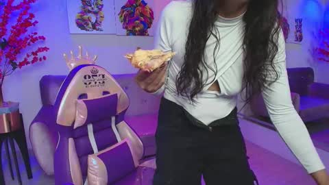 arianna_sweeet online show from 03-01-25, 04:04