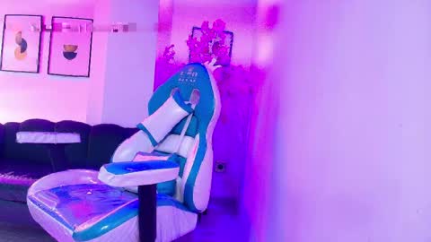 arianna_sweeet online show from 04-26-26, 03:59