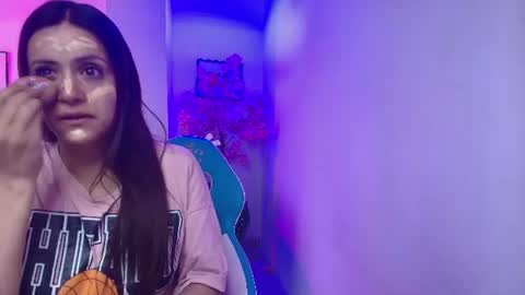 arianna_sweeet online show from 06-11-26, 03:37