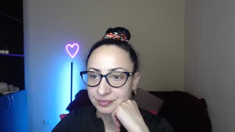 Arianna online show from 02-05-25, 02:40