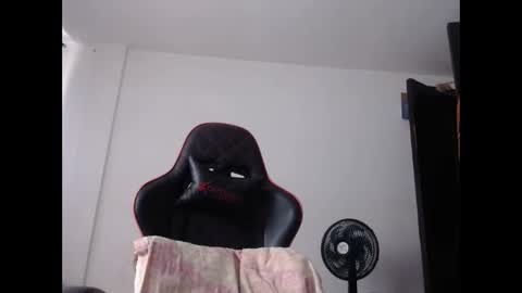 ariannaloovel online show from 02-09-26, 06:12