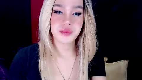 Snapshot of arianne_xoxo777 chatting on 01-09-25, 09:05 ARIANNE CUMS  online show from 01-09-25, 09:05
