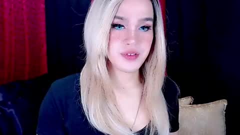 Snapshot of arianne_xoxo777 chatting on 01-26-25, 01:41 ARIANNE CUMS  online show from 01-26-25, 01:41