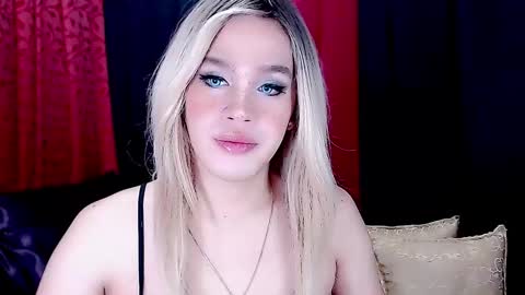Snapshot of arianne_xoxo777 chatting on 02-12-25, 12:01 ARIANNE CUMS  online show from 02-12-25, 12:01