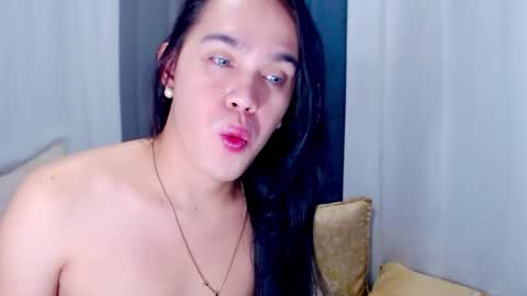 Snapshot of arianne_xoxo777 chatting on 11-06-25, 01:06 ARIANNE CUMS online show from 11-06-25, 01:06