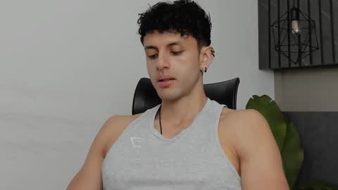 ariasaadeh online show from 09-25-25, 12:09