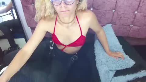 ariasmithog online show from 02-15-25, 06:44