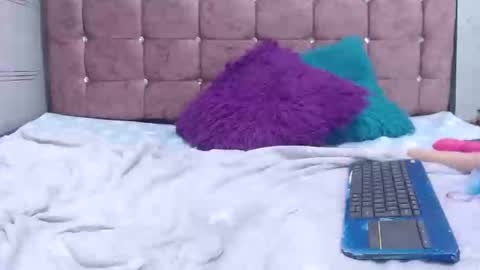 ariasmithog online show from 10-07-25, 03:09