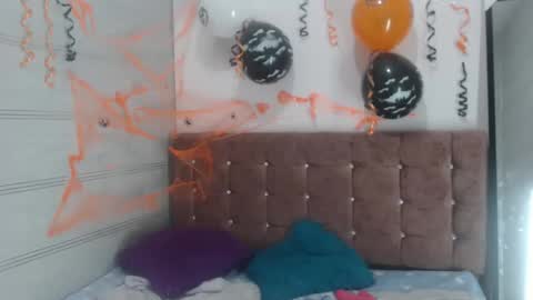 ariasmithog online show from 10-08-25, 02:14