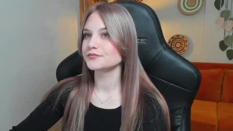 Aria online show from 09-23-25, 05:27