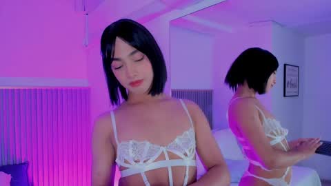 Snapshot of aribloom7 chatting on 04-20-26, 09:34 Welcome to Ari room online show from 04-20-26, 09:34
