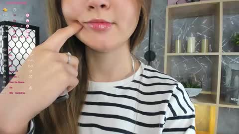 Snapshot of arieceruantes chatting on 11-25-25, 03:17 Eva online show from 11-25-25, 03:17