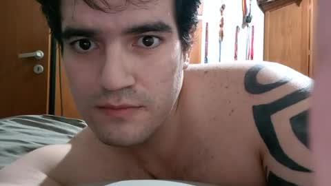 ariel_1990 online show from 07-12-26, 07:10