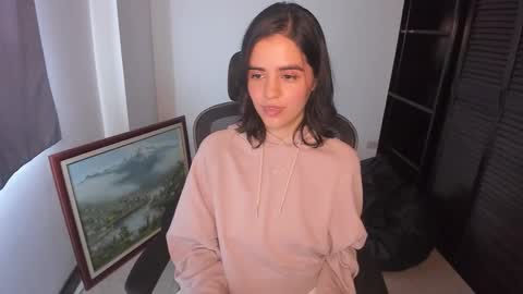 Ariel Pink Diamond online show from 10-01-25, 06:58