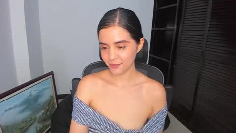 Ariel Pink Diamond online show from 11-02-25, 12:24