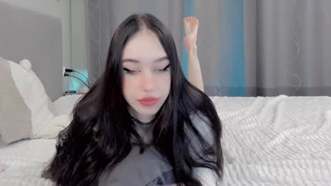 Ariel online show from 12-17-24, 09:16