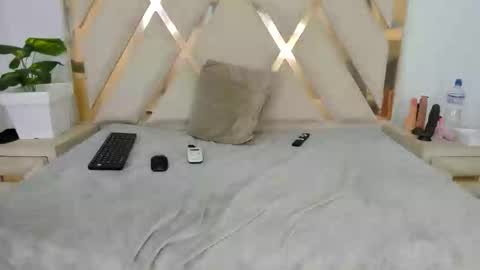 Snapshot of arielasm chatting on 03-07-26, 12:24 arielasm online show from 03-07-26, 12:24