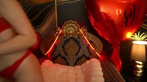 Ariel online show from 02-28-25, 05:37