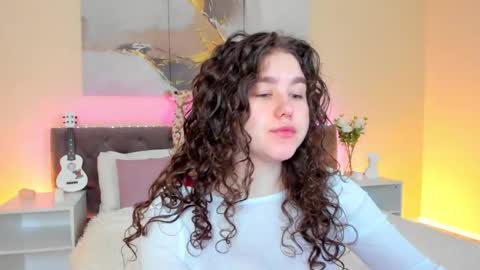 Snapshot of ariella_sol chatting on 12-09-24, 01:07 Ariella GTM3 Tue Wed Thu Fri Sat 0400 am-1030pm online show from 12-09-24, 01:07