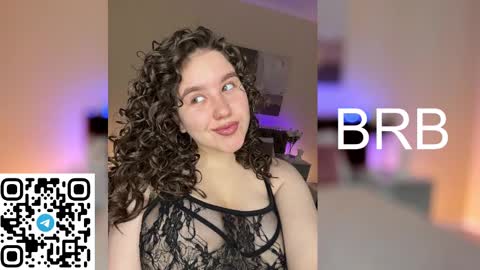 Snapshot of ariella_sol chatting on 12-26-24, 03:49 Ariella GTM3 Tue Wed Thu Fri Sat 0400 am-1030pm online show from 12-26-24, 03:49