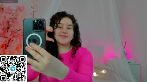 Snapshot of ariella_sol chatting on 01-09-25, 03:36 Ariella GTM3 Tue Wed Thu Fri Sat 0400 am-1030pm online show from 01-09-25, 03:36