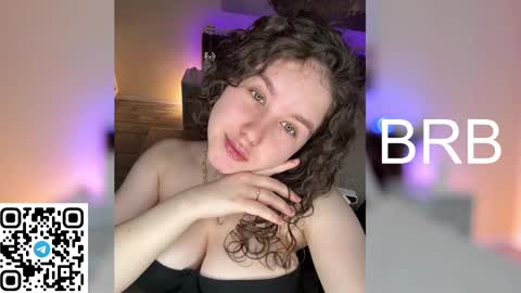 Snapshot of ariella_sol chatting on 01-13-25, 04:07 Ariella GTM3 Tue Wed Thu Fri Sat 0400 am-1030pm online show from 01-13-25, 04:07