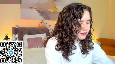 Snapshot of ariella_sol chatting on 01-31-25, 01:22 Ariella GTM3 Tue Wed Thu Fri Sat 0400 am-1030pm online show from 01-31-25, 01:22