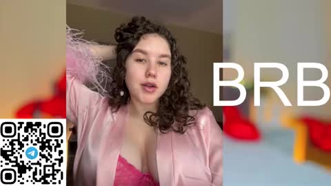 Snapshot of ariella_sol chatting on 02-13-25, 04:22 Ariella GTM3 Tue Wed Thu Fri Sat 0400 am-1030pm online show from 02-13-25, 04:22