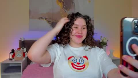 Snapshot of ariella_sol chatting on 03-10-25, 01:01 Ariella GTM3 Tue Wed Thu Fri Sat 0400 am-1030pm online show from 03-10-25, 01:01