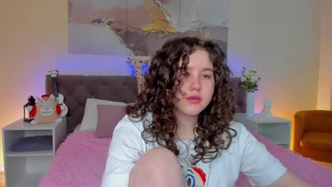 Snapshot of ariella_sol chatting on 03-10-25, 04:07 Ariella GTM3 Tue Wed Thu Fri Sat 0400 am-1030pm online show from 03-10-25, 04:07