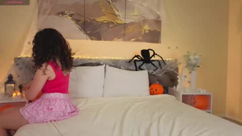 Snapshot of ariella_sol chatting on 11-03-25, 01:08 Ariella GTM3 Tue Wed Thu Fri Sat 0400 am-1030pm online show from 11-03-25, 01:08