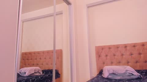 Snapshot of ariellablonde chatting on 01-21-25, 01:18 AriellaBlonde online show from 01-21-25, 01:18