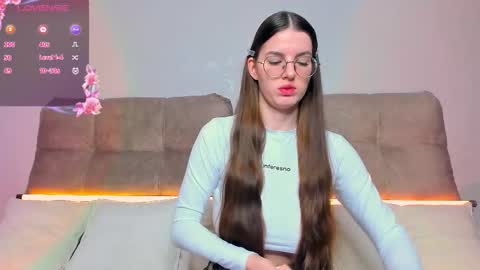 Ariella online show from 11-27-25, 05:09