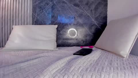 Ariel  online show from 01-24-25, 06:46