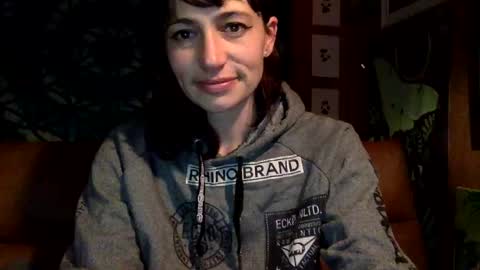 Snapshot of arielwyld chatting on 12-23-24, 03:18 ariel colin when hes here online show from 12-23-24, 03:18